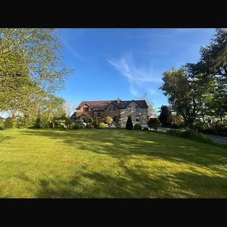 בית נופש Belmont House *